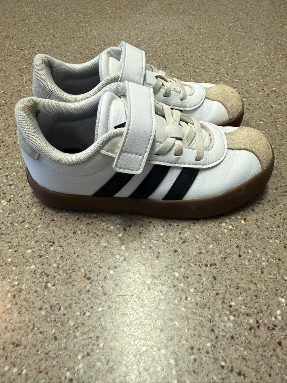Adidas Kids White Sneakers with Black Stripes and Gum Sole